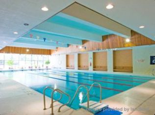 9 Crescent Pl #BACHELOR, Toronto, ON M4C5L8