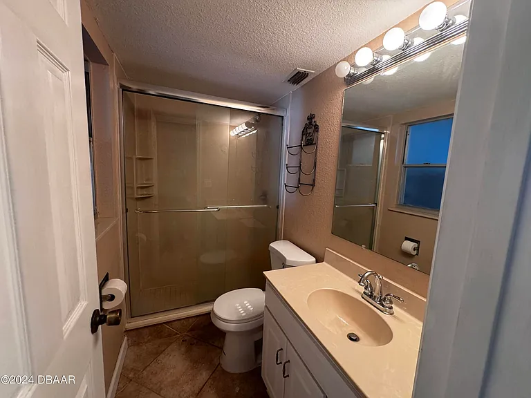 2810 Ocean Shore Blvd #4 — Photo 9