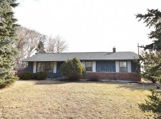 W156N7808 Cherry Ln, Menomonee Falls, WI 53051