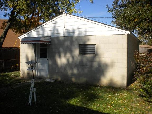 5th image of 1946 Hopkins Ave