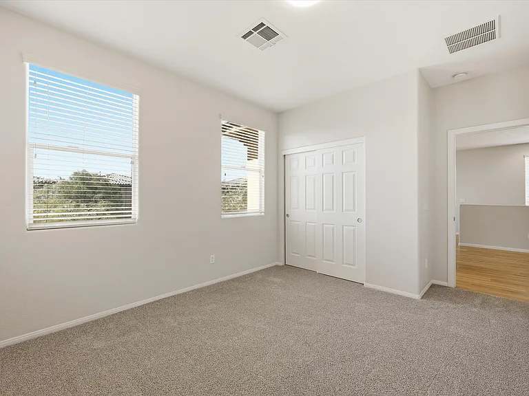 7658 Engleberg Ave — Photo 22