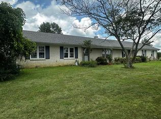 988 Locust Grove Rd, Elizabethtown, KY 42701