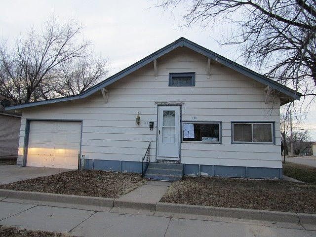 1st image of 1311 7th Ave