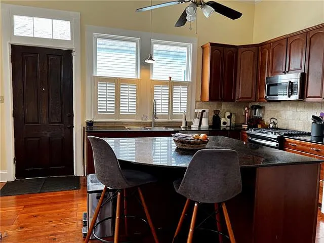 2126 Dublin St — Photo 10