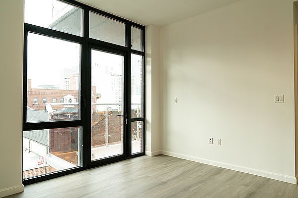 1st image of 111 Mulberry St #3F