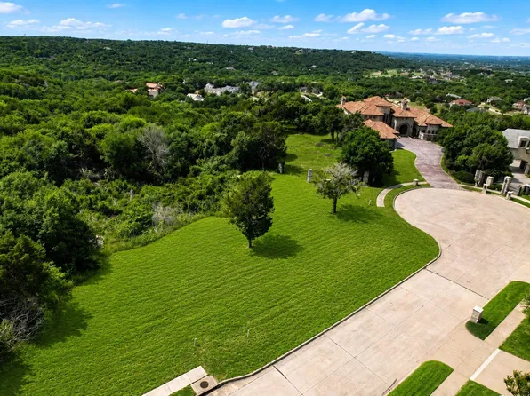 2132 Grand View Ct, Cedar Hill, TX 75104