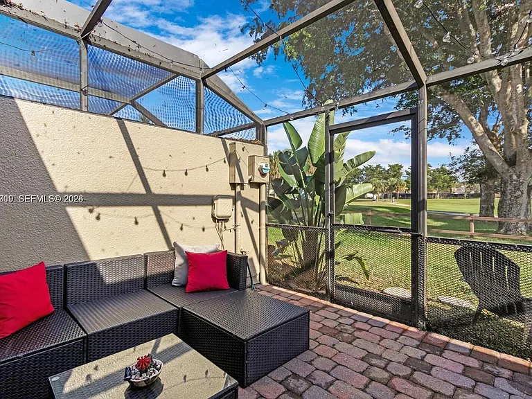 1411 W Fairway Rd #VILLA — Photo 23