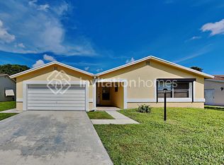 9263 SW 16th St, Boca Raton, FL 33428
