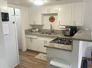 820 S Walnut Ave APT B, Brea, CA 92821