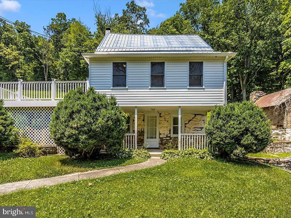 6824 Mountain Church Rd