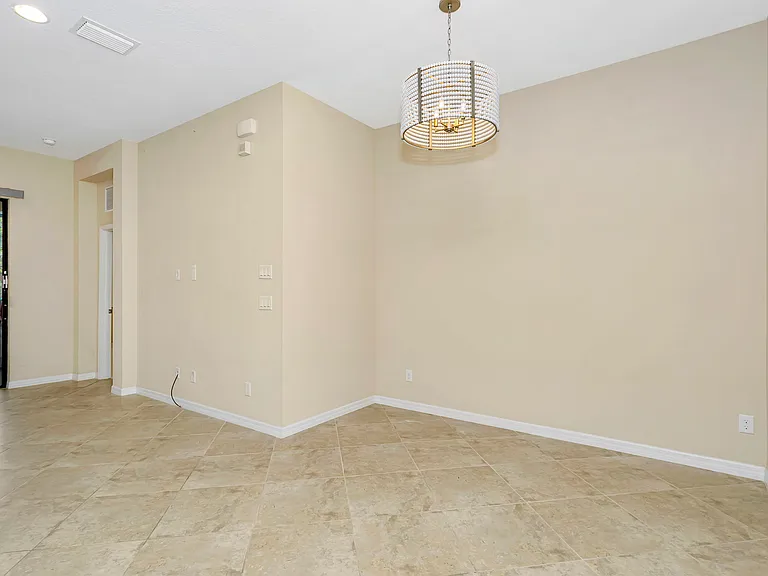 7214 Belleisle Gln — Photo 29