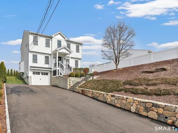 51 Roberts Street, Shelton, CT 06484