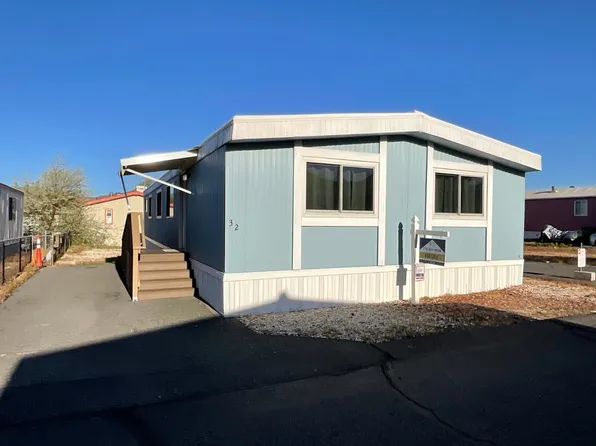 170 Koontz Ln #32, Carson City, NV 89701
