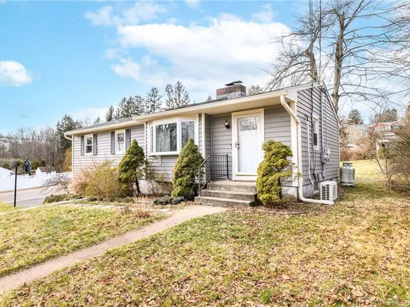 320 Hill Street, Hamden, CT 06514