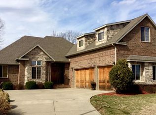 2017 S Emerald Pl, Springfield, MO 65809