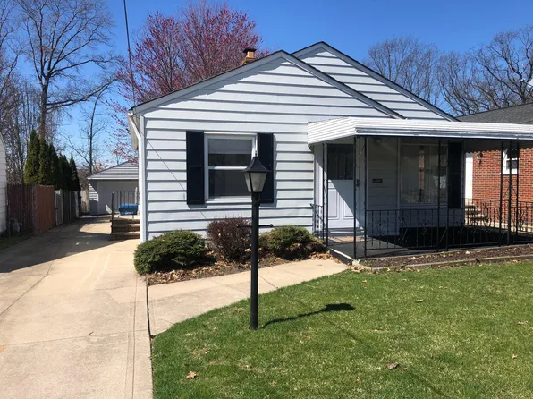 5254 W 83rd St, Parma, OH 44129