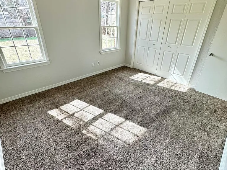 1812 Brighton Ave — Photo 18