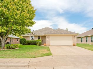 3320 Muleshoe Ln, Fort Worth, TX 76179