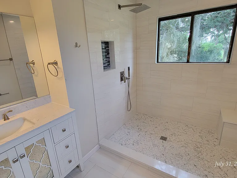 552 Pelican Bay Dr — Photo 15