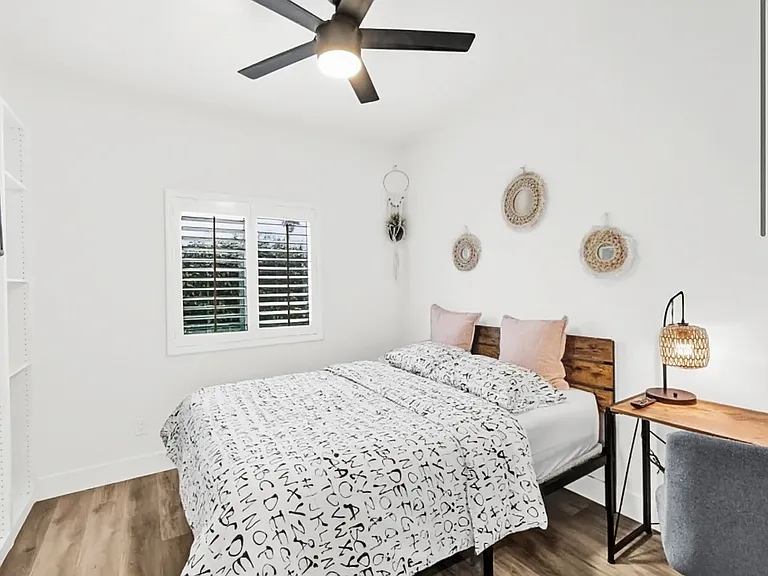 12428 Lilac Ct — Photo 7