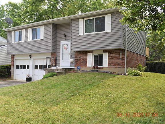 3rd image of 2728 Pawnee Dr