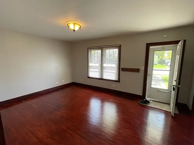 1009 Prairie St — Photo 5