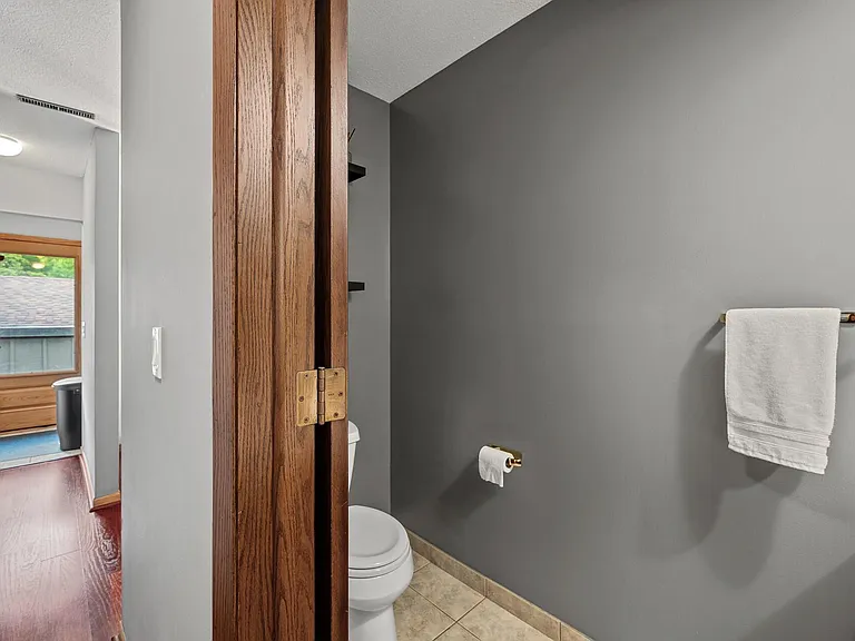 Main level half bathroom.
