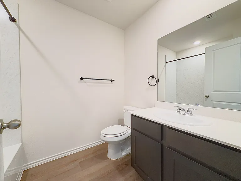 218 Alice Springs Ln — Photo 22