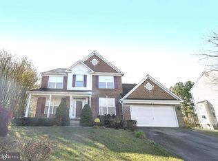 10019 Graystone Dr, Upper Marlboro, MD 20772