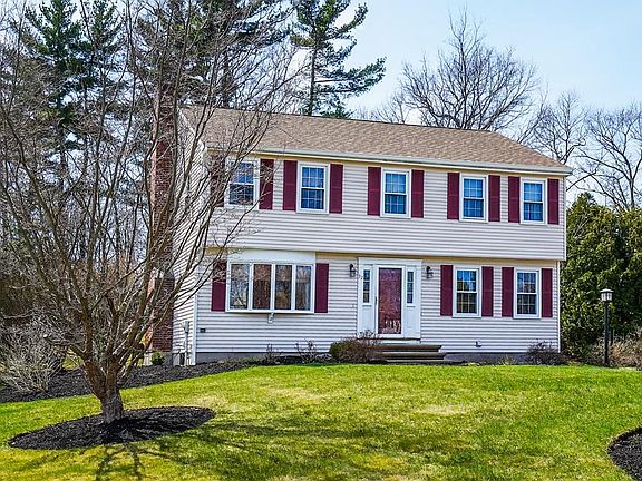 2nd image of 32 Westwind Dr