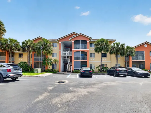 6481 Aragon Way, Fort Myers, FL