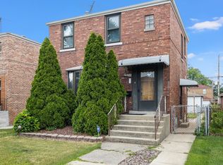 5209 S Mayfield Ave, Chicago, IL 60638