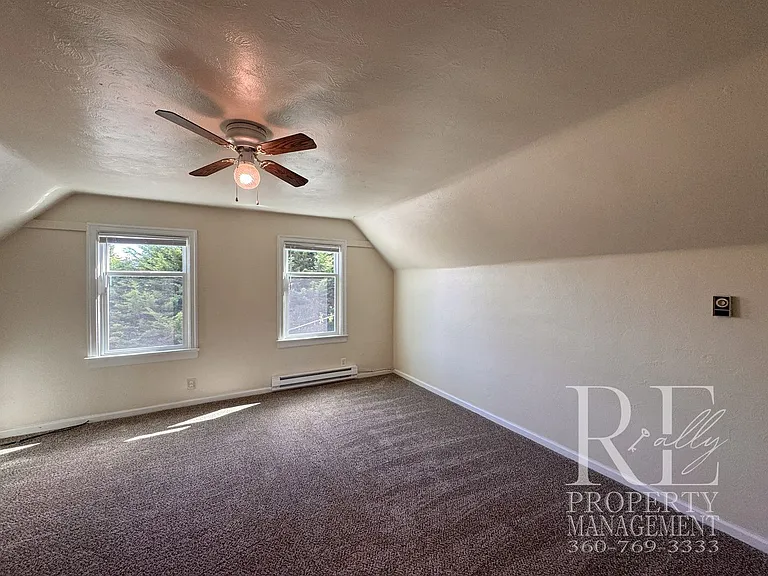 1540 N Callow Ave #C — Photo 10
