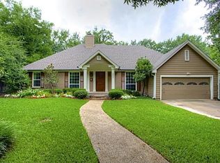 3801 Sherwood Dr, Fort Worth, TX 76107