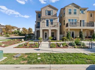 21547 Trail Blazer Ln, Escondido, CA 92029