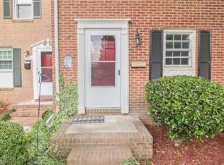 8306 Knights Bridge Rd #18, Charlotte, NC 28210