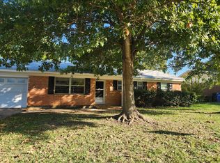 209 SW Gregory St, Burleson, TX 76028