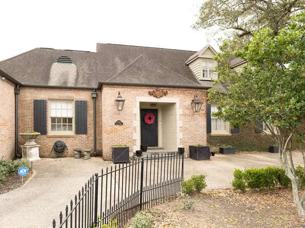 7868 Highland Rd, Baton Rouge, LA 70808