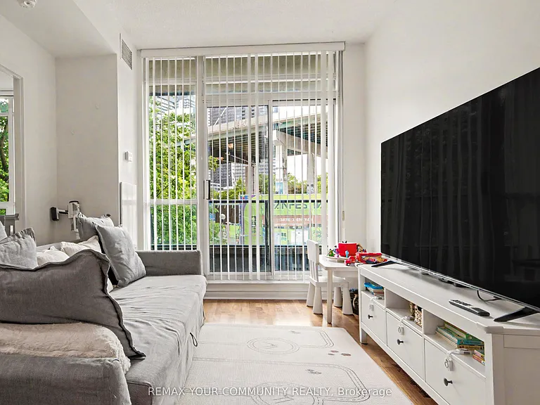 231 Fort York Blvd #219 — Photo 9