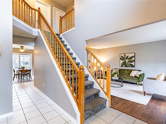 2nd image of 201 Ida Red Ln