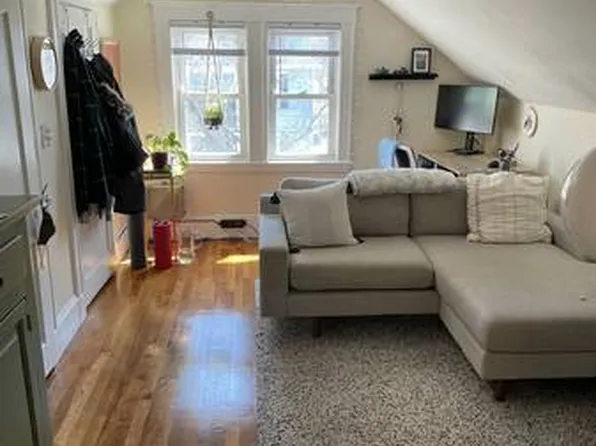 78 Amsden St Floor 2, Arlington, MA 02474