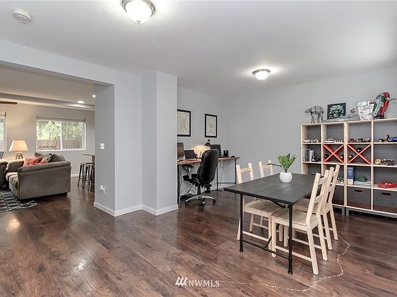 4th image of 11841 SE 319th Pl