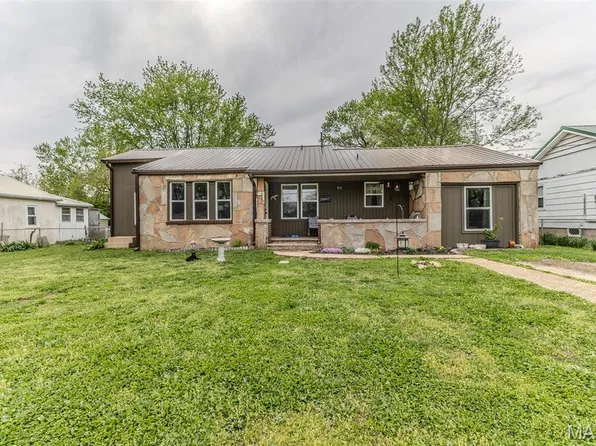 911 N Adams Ave, Lebanon, MO 65536