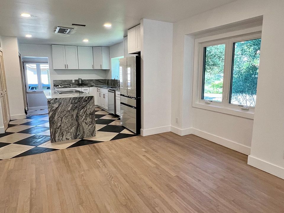 310 Canterbury Hill St, Terrell Hills, TX 78209 Zillow