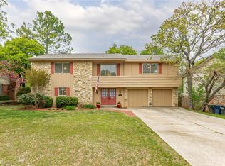 2705 Woodbury Rd, Edmond, OK 73034