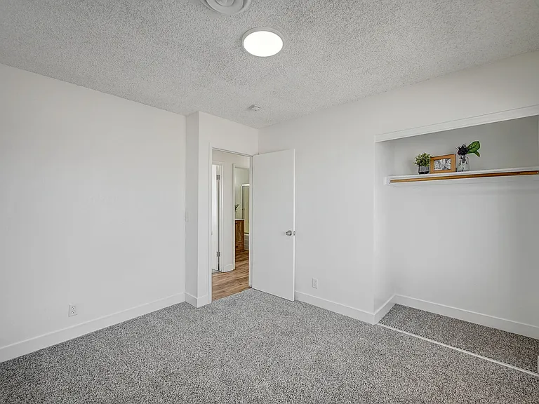 4047 Maple Hill Rd — Photo 17
