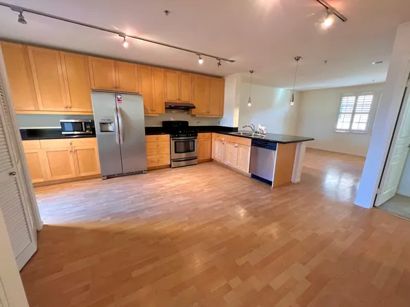 285 N Ventura Ave, Ventura, CA 93001