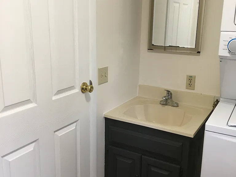 873 Cobb St — Photo 10