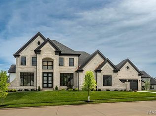 744 Silver Buck Ln, Chesterfield, MO 63005
