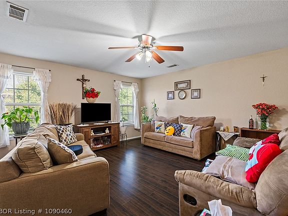 4th image of 1920 N 55th Pl